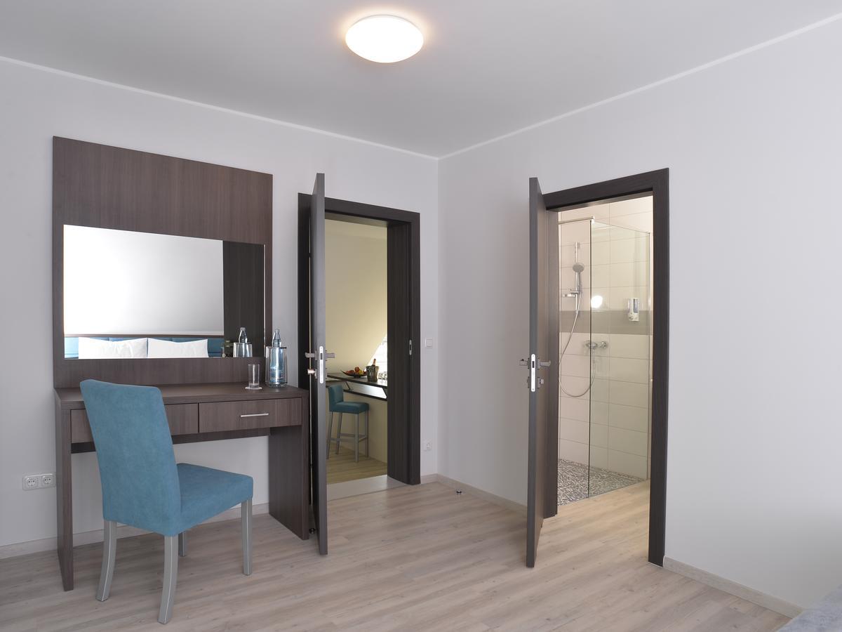 Hotel Zur Eiche Salzkotten Екстериор снимка